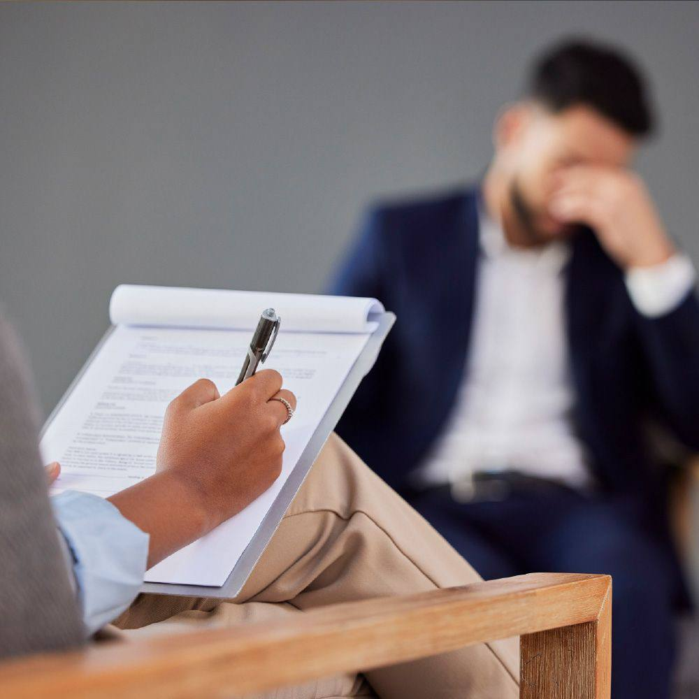 چرا ترک شیشه بدون کمک روانشناس می‌تواند خطرناک باشد؟